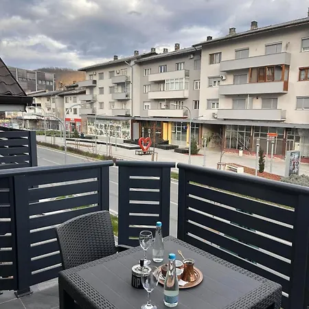 Frühstückspension Restoran I Prenociste Banjalucki Cevapi Kod Envera *
